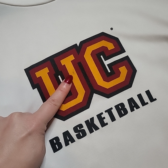 *SOLD* Adidas UC Basketball Performance Tee Top Tshirt Short Sleeve Size 2XL - Picture 3 of 9